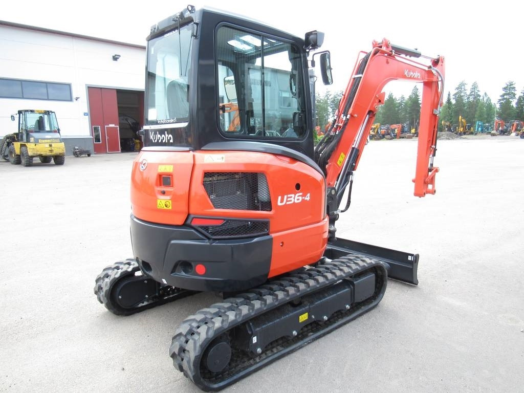 Kubota U36-4 UUSI, TAKUU 24KK - Mini rýpadlo: obrázok 5 Kubota U36-4 UUSI, TAKUU 24KK - Mini rýpadlo: obrázok 5