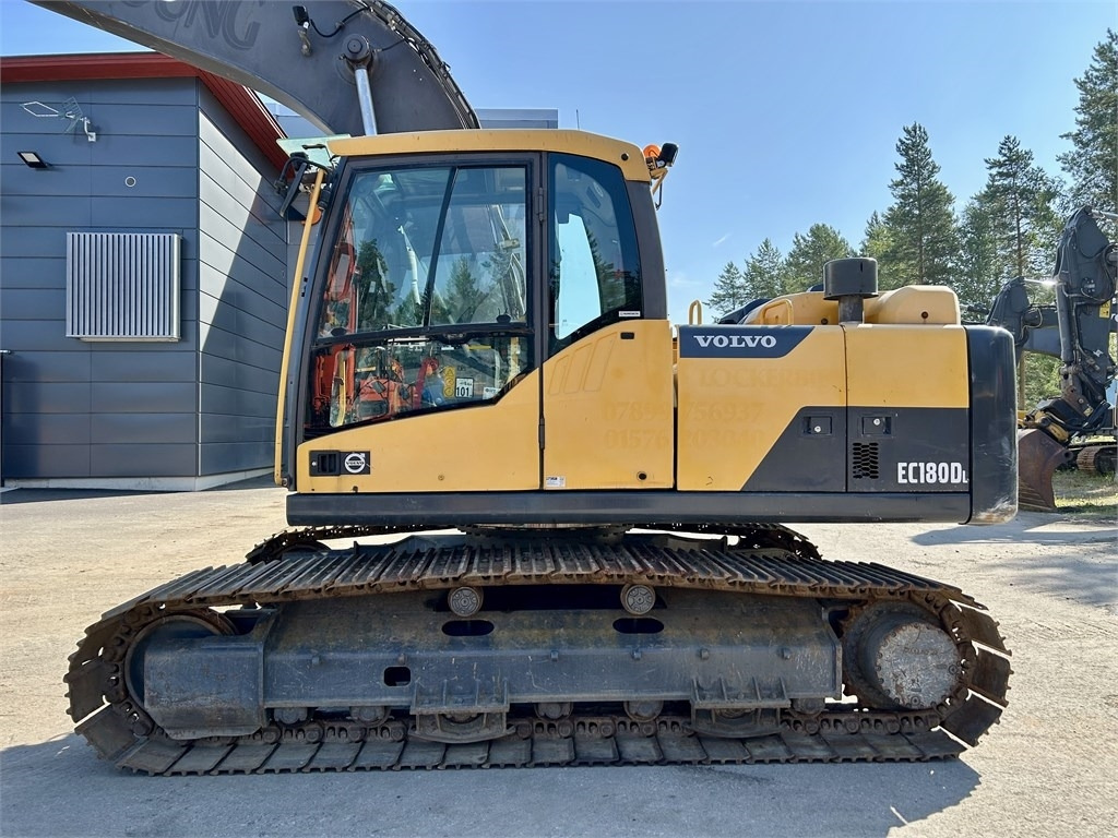 Volvo EC180DL PYÖRITTÄJÄLLÄ - Pásové rýpadlo: obrázok 2 Volvo EC180DL PYÖRITTÄJÄLLÄ - Pásové rýpadlo: obrázok 2