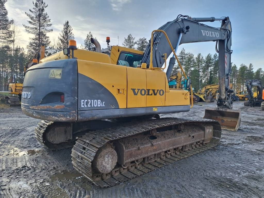 Volvo EC210BLC KALLISTUVA LUISKAKAUHA  - Pásové rýpadlo: obrázok 4 Volvo EC210BLC KALLISTUVA LUISKAKAUHA  - Pásové rýpadlo: obrázok 4