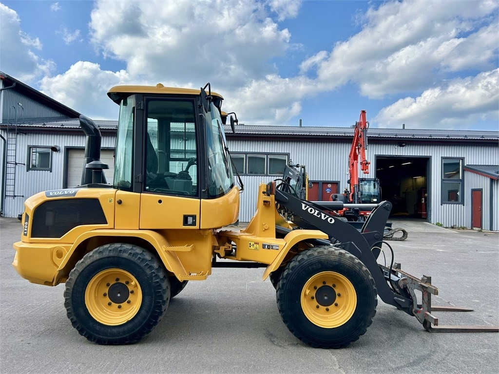 Volvo L30G TRUKKIPIIKEILLÄ - Kolesový nakladač: obrázok 4 Volvo L30G TRUKKIPIIKEILLÄ - Kolesový nakladač: obrázok 4