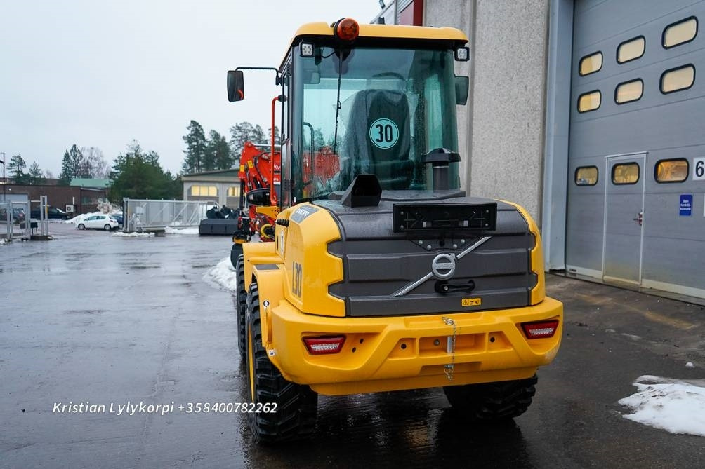 Volvo L30HS UUSI AJAMATON - Kolesový nakladač: obrázok 3 Volvo L30HS UUSI AJAMATON - Kolesový nakladač: obrázok 3