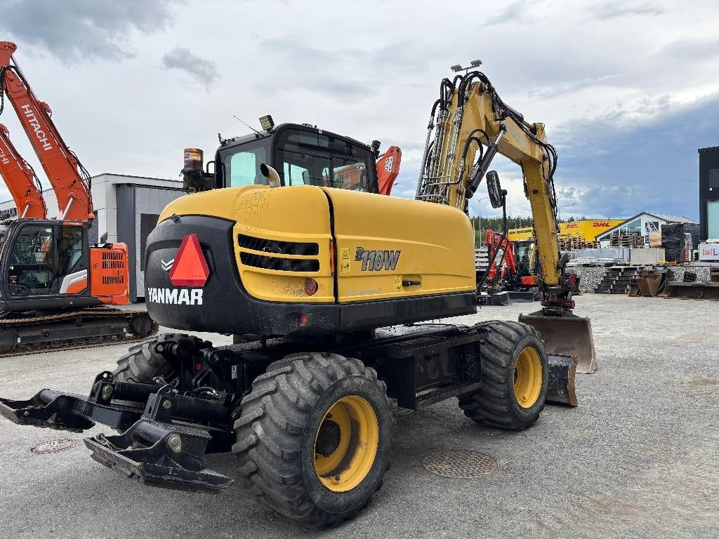 Yanmar B110W PYÖRITTÄJÄLLÄ - Kolesové rýpadlo: obrázok 4 Yanmar B110W PYÖRITTÄJÄLLÄ - Kolesové rýpadlo: obrázok 4