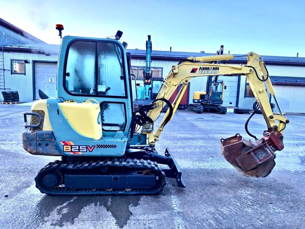 Yanmar B25V 3-KAUHAA - Mini rýpadlo: obrázok 5 Yanmar B25V 3-KAUHAA - Mini rýpadlo: obrázok 5