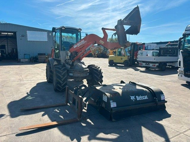 Atlas 75e S. Schaufel, Gabel, Bürste. - Kolesový nakladač: obrázok 4 Atlas 75e S. Schaufel, Gabel, Bürste. - Kolesový nakladač: obrázok 4