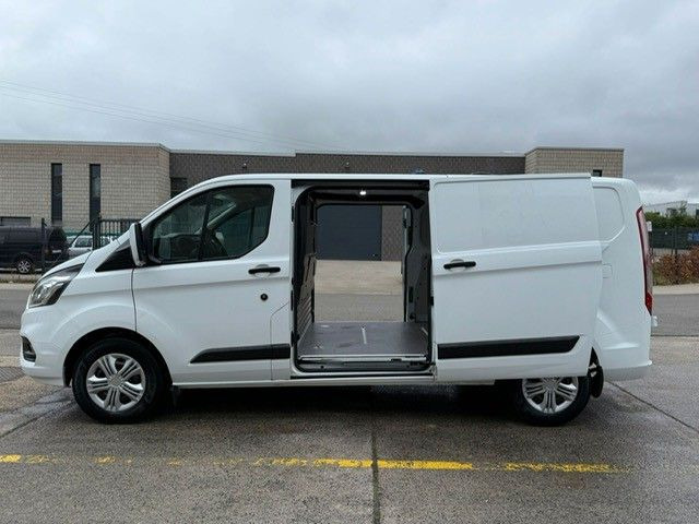 Ford Transit Custom 2.0TDCI. Klima. Navi. Kamera. - Malá dodávka: obrázok 3 Ford Transit Custom 2.0TDCI. Klima. Navi. Kamera. - Malá dodávka: obrázok 3
