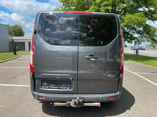 Ford Transit Custom 2.2TDCI. Klima. Navi. Kamera. CC. - Malá dodávka: obrázok 4 Ford Transit Custom 2.2TDCI. Klima. Navi. Kamera. CC. - Malá dodávka: obrázok 4