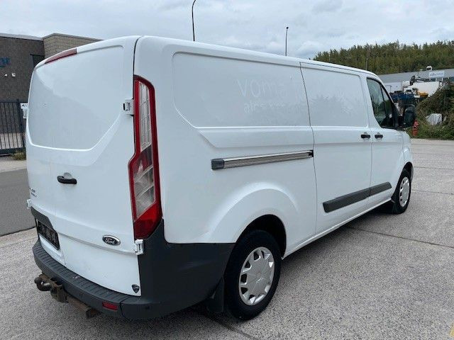 Ford Transit Custom 2.2TDCI. Klima. Tempomat. L2. - Malá dodávka: obrázok 4 Ford Transit Custom 2.2TDCI. Klima. Tempomat. L2. - Malá dodávka: obrázok 4