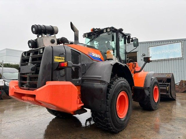 Hitachi ZW220-6. Hochkippschaufel. Wage. - Kolesový nakladač: obrázok 4 Hitachi ZW220-6. Hochkippschaufel. Wage. - Kolesový nakladač: obrázok 4