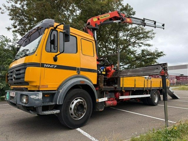 Mercedes-Benz 1827. Kran Palfinger PK13000. - Auto s hydraulickou rukou: obrázok 5 Mercedes-Benz 1827. Kran Palfinger PK13000. - Auto s hydraulickou rukou: obrázok 5