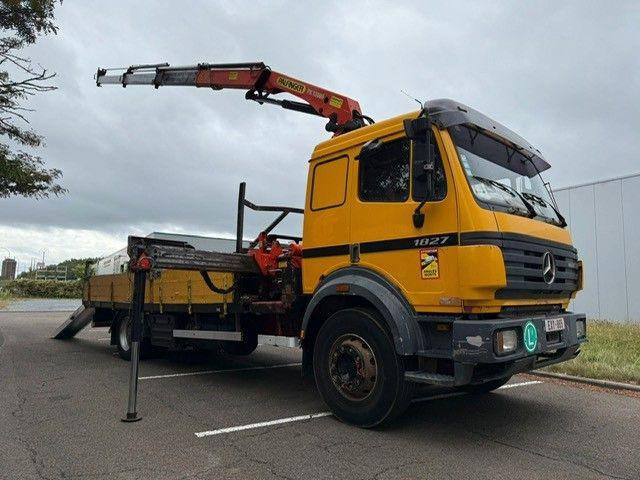 Mercedes-Benz 1827. Kran Palfinger PK13000. - Auto s hydraulickou rukou: obrázok 1 Mercedes-Benz 1827. Kran Palfinger PK13000. - Auto s hydraulickou rukou: obrázok 1