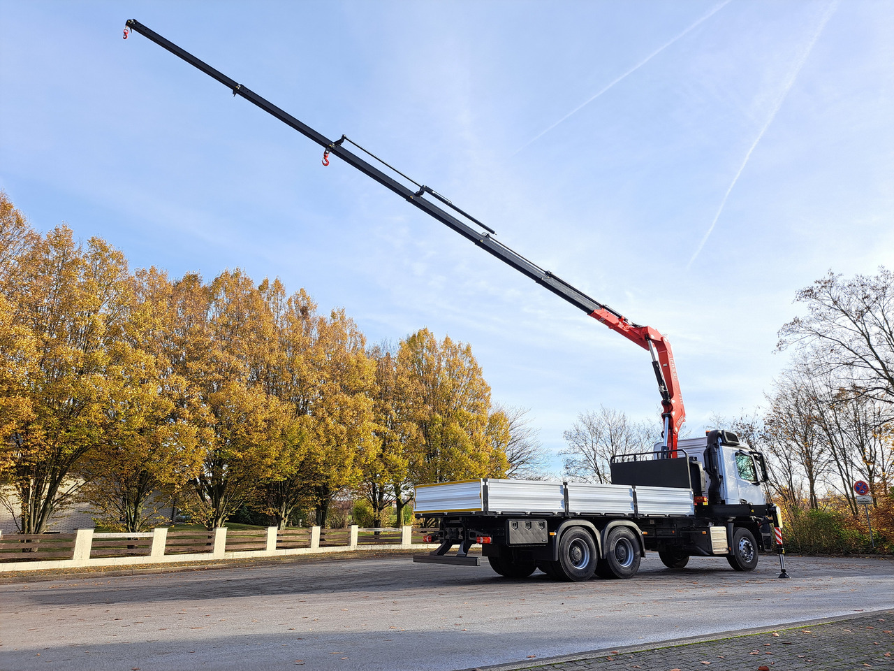 MERCEDES-BENZ AROCS 3340 CRANE FASSI F245 FLATBED TWISTLOCK EURO 3 - Valníkový/ Plošinový nákladný automobil, Auto s hydraulickou rukou: obrázok 3 MERCEDES-BENZ AROCS 3340 CRANE FASSI F245 FLATBED TWISTLOCK EURO 3 - Valníkový/ Plošinový nákladný automobil, Auto s hydraulickou rukou: obrázok 3