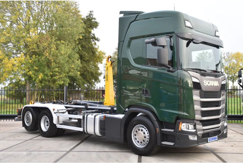 Scania S500 NGS 6x2*4 - HOOKLIFT - RETARDER - 375 TKM - PARK. AIRCO - WHEELBASE: 475 CM - PTO - EXCELLENT CONDITION - - Hákový nosič kontajnerov: obrázok 2 Scania S500 NGS 6x2*4 - HOOKLIFT - RETARDER - 375 TKM - PARK. AIRCO - WHEELBASE: 475 CM - PTO - EXCELLENT CONDITION - - Hákový nosič kontajnerov: obrázok 2