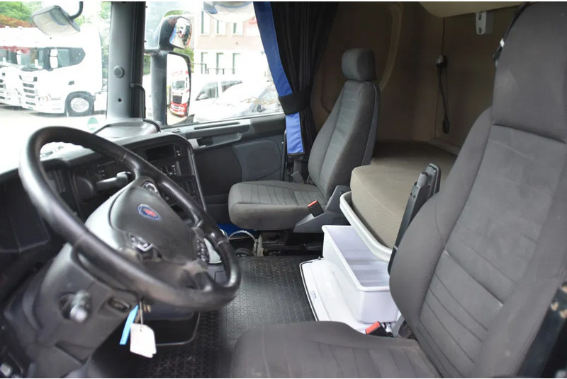 Scania R490 HL 4x2 - RETARDER - HYDRAULIC SYSTEM - 773 TKM - PARK. AIRCO - 2 BEDS - PTO - DIFF. LOCK - - Ťahač: obrázok 5 Scania R490 HL 4x2 - RETARDER - HYDRAULIC SYSTEM - 773 TKM - PARK. AIRCO - 2 BEDS - PTO - DIFF. LOCK - - Ťahač: obrázok 5