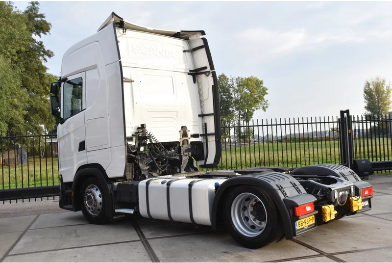 Scania S410 NGS 4x2EB MEGA 95 cm or 103 cm driving height - RETARDER - 793 TKM - FULL AIR - PARK. AIRCO - LEATHER SEATS - 2 x FUEL TANK - Ťahač: obrázok 3 Scania S410 NGS 4x2EB MEGA 95 cm or 103 cm driving height - RETARDER - 793 TKM - FULL AIR - PARK. AIRCO - LEATHER SEATS - 2 x FUEL TANK - Ťahač: obrázok 3