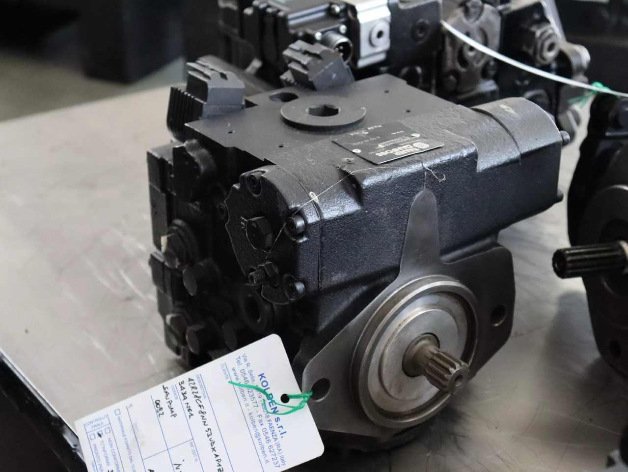DANFOSS 42R28CF8NN53UDXAP1Z3434N61 - Hydraulické čerpadlo pre Manipulačná technika: obrázok 1 DANFOSS 42R28CF8NN53UDXAP1Z3434N61 - Hydraulické čerpadlo pre Manipulačná technika: obrázok 1