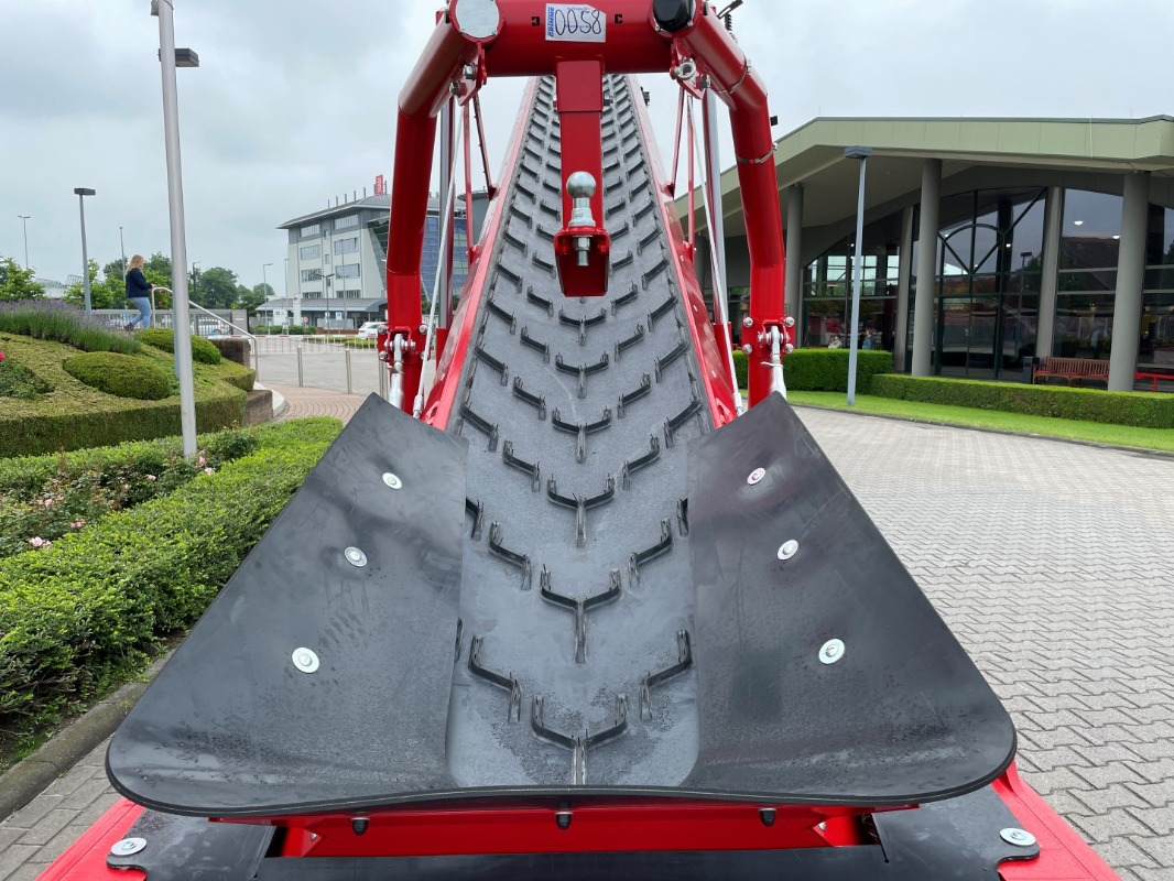 Grimme SL 716 - Rental - Stroj a zariadenie na skladovanie: obrázok 2 Grimme SL 716 - Rental - Stroj a zariadenie na skladovanie: obrázok 2