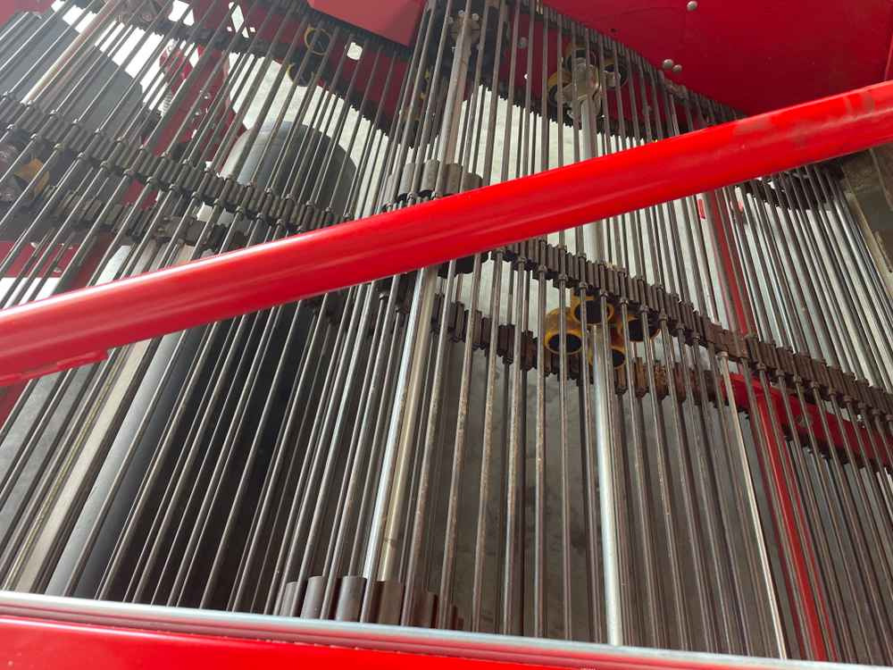 Grimme WV 165 - Kombajn na sběr hroznů: obrázok 3 Grimme WV 165 - Kombajn na sběr hroznů: obrázok 3