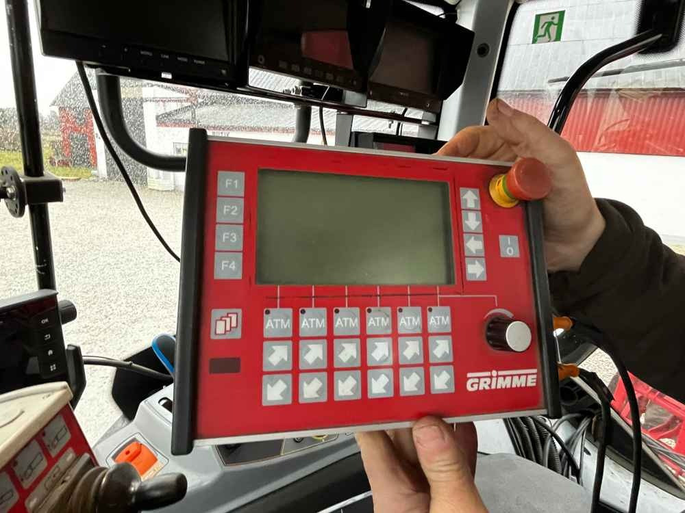Grimme SE 75-55-UB - Kombajn: obrázok 2 Grimme SE 75-55-UB - Kombajn: obrázok 2