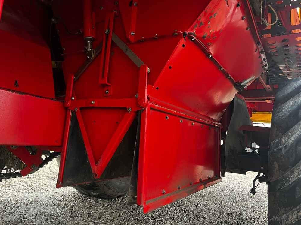 Grimme SE 75-55-UB - Kombajn: obrázok 4 Grimme SE 75-55-UB - Kombajn: obrázok 4