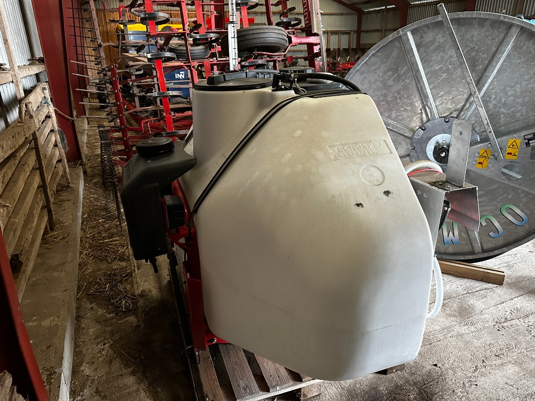 Tecno Engeneering Tecnospra Front tank 600 - Zemiakový kombajn: obrázok 2 Tecno Engeneering Tecnospra Front tank 600 - Zemiakový kombajn: obrázok 2