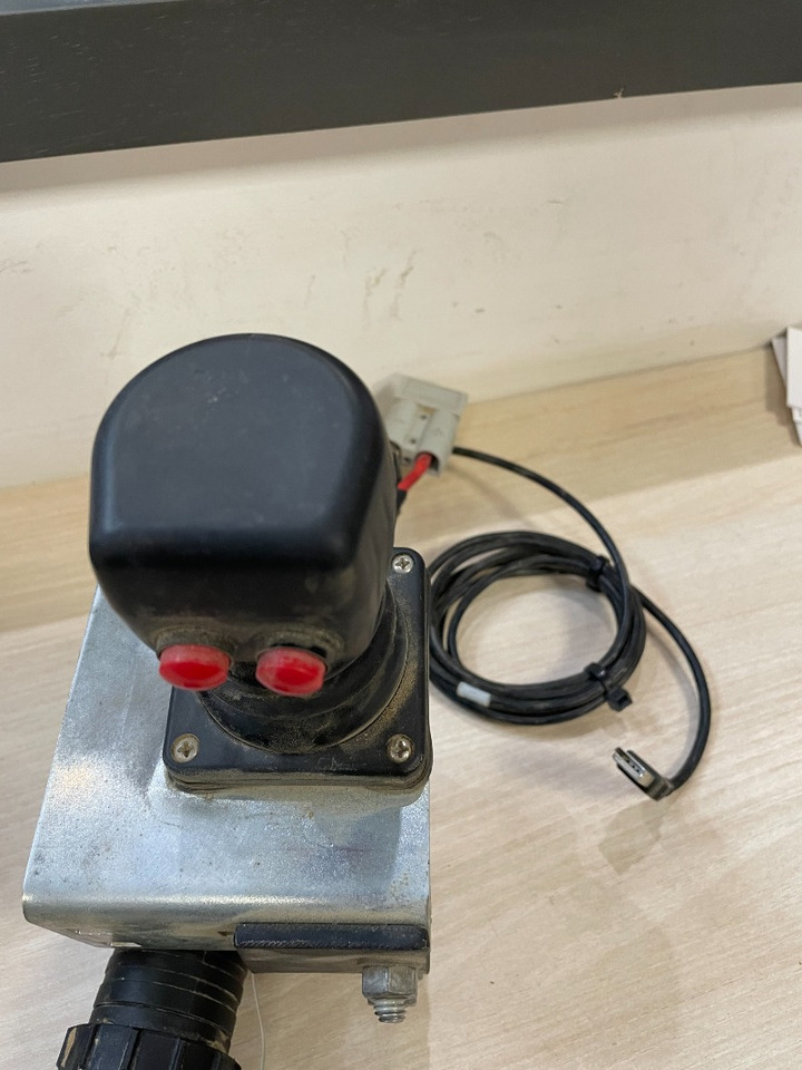 Dewulf CP 42 Trailed   SC Compact - Kombajn: obrázok 2 Dewulf CP 42 Trailed   SC Compact - Kombajn: obrázok 2