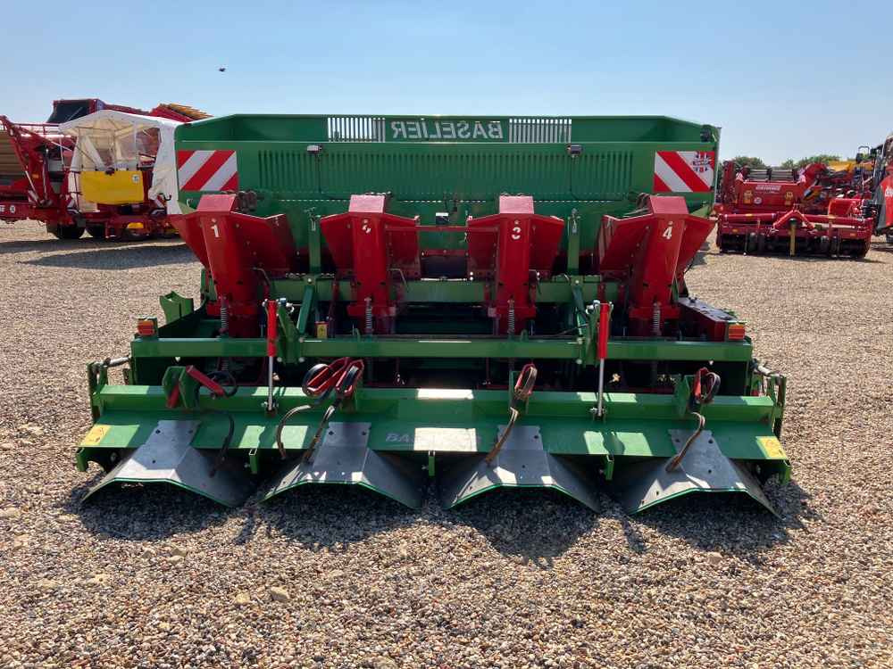 Kombajn Baselier Baselier 4 Row Mounted FA-W, Potato Planter Tilla Combination: obrázok 23 Kombajn Baselier Baselier 4 Row Mounted FA-W, Potato Planter Tilla Combination: obrázok 23
