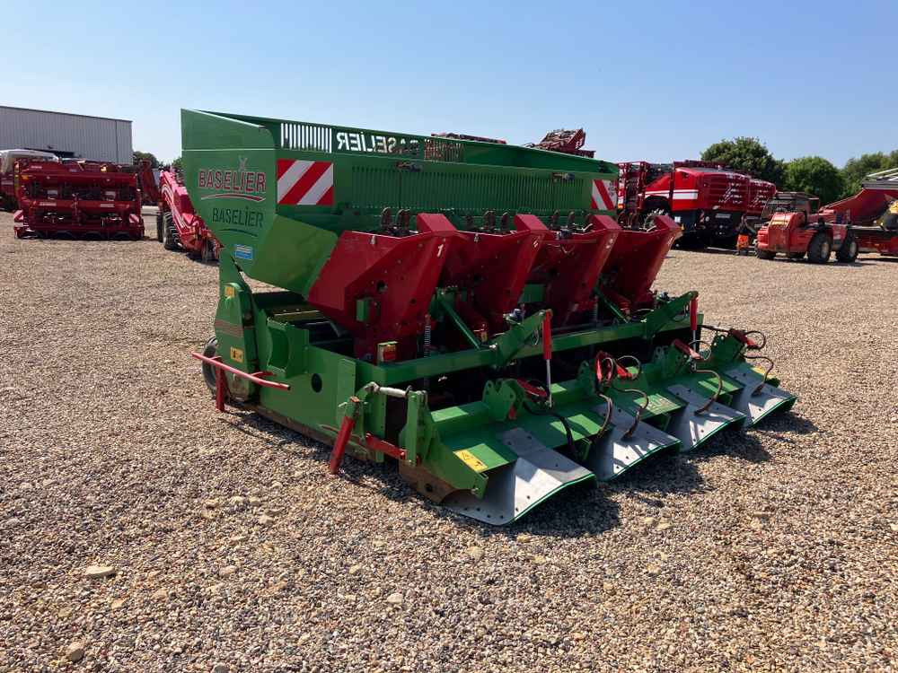 Kombajn Baselier Baselier 4 Row Mounted FA-W, Potato Planter Tilla Combination: obrázok 6 Kombajn Baselier Baselier 4 Row Mounted FA-W, Potato Planter Tilla Combination: obrázok 6