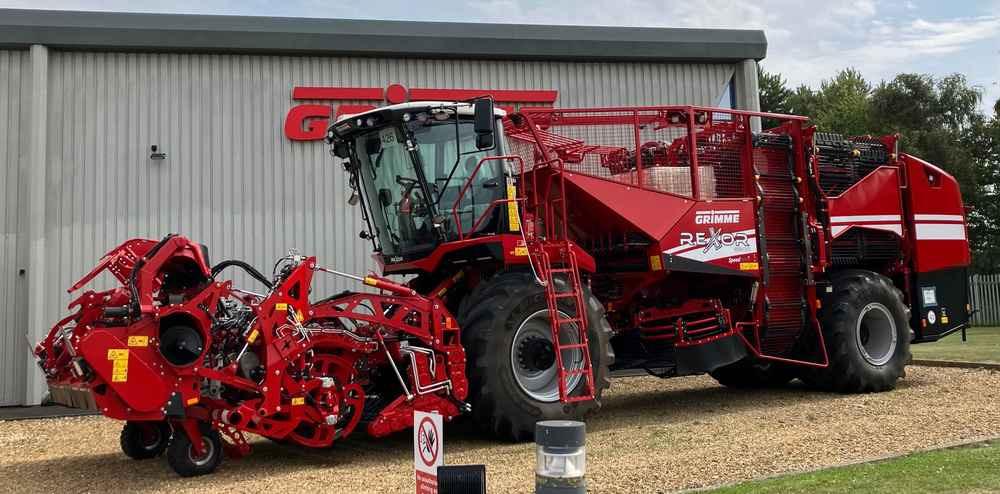 Grimme REXOR 6200 - Stroj na obrábanie pôdy: obrázok 1 Grimme REXOR 6200 - Stroj na obrábanie pôdy: obrázok 1