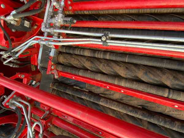 Grimme SELECT 200 - Kombajn: obrázok 3 Grimme SELECT 200 - Kombajn: obrázok 3