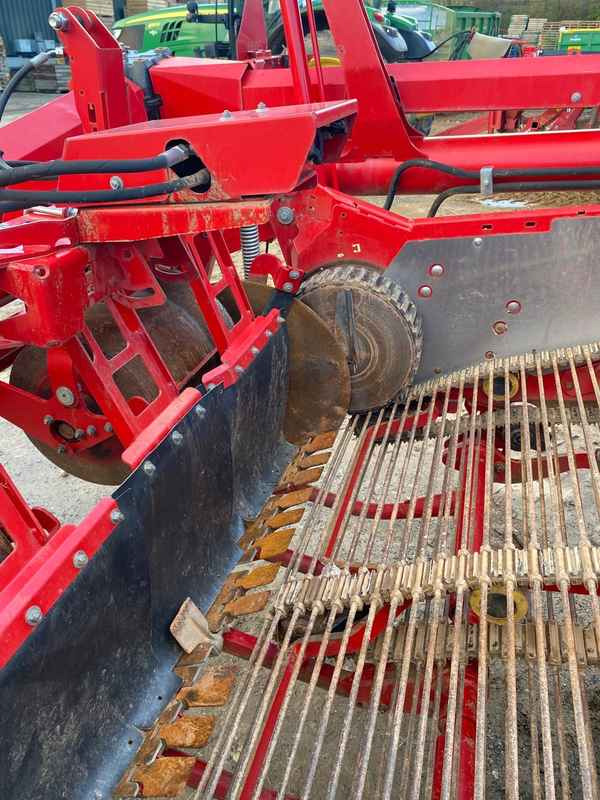 Grimme SELECT 200 - Kombajn: obrázok 4 Grimme SELECT 200 - Kombajn: obrázok 4