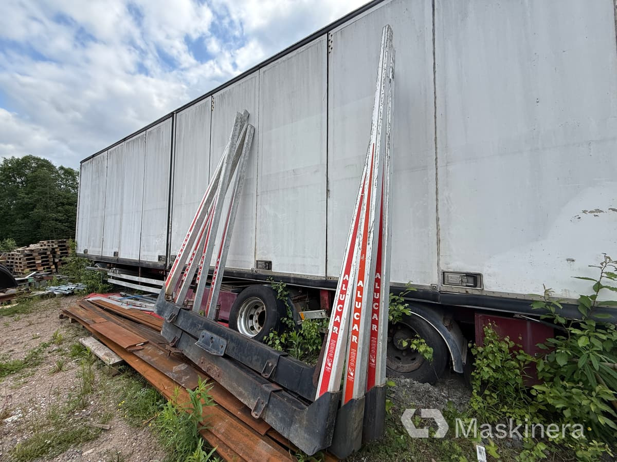 4 st bankar med stolpar Alucar - Blatník pre Kolesový nakladač: obrázok 2 4 st bankar med stolpar Alucar - Blatník pre Kolesový nakladač: obrázok 2