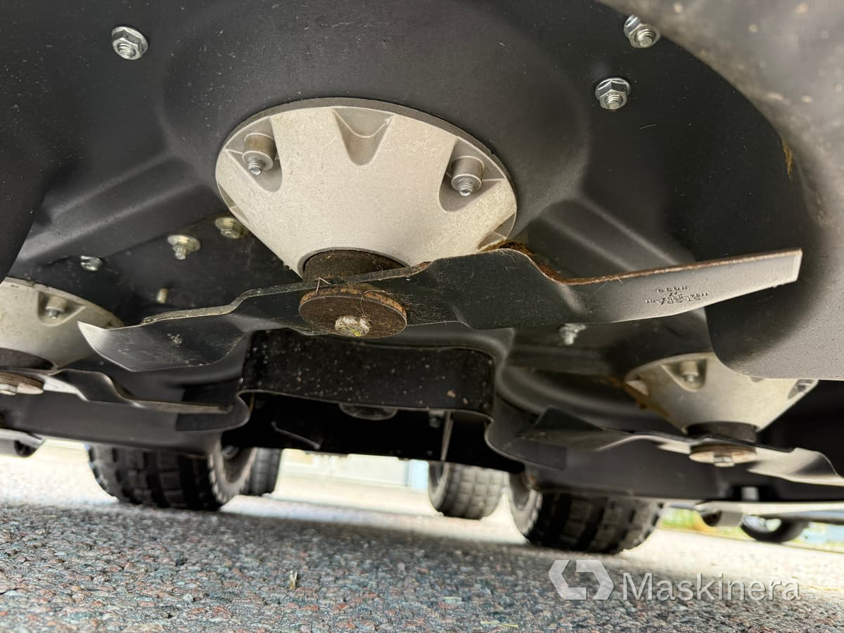 Leasing  Åkgräsklippare Stiga Park Pro 900 AWX ink Klippaggregat & Snöslunga Åkgräsklippare Stiga Park Pro 900 AWX ink Klippaggregat & Snöslunga: obrázok 29