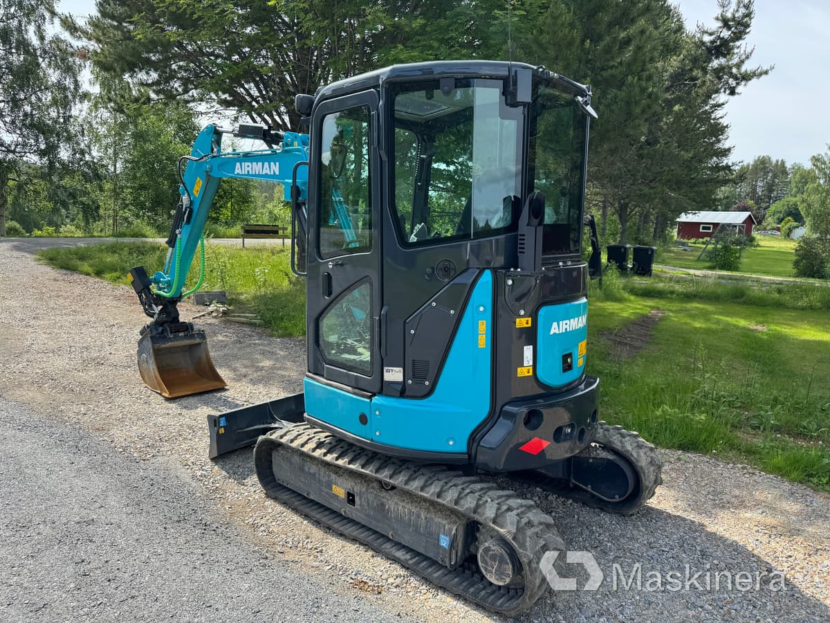 Grävmaskin Airman AX33u-7 med tillbehör - Pásové rýpadlo: obrázok 3 Grävmaskin Airman AX33u-7 med tillbehör - Pásové rýpadlo: obrázok 3