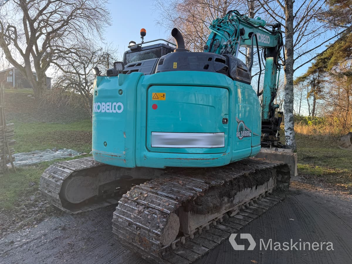 Grävmaskin Kobelco SK140SRLC-5 - Pásové rýpadlo: obrázok 5 Grävmaskin Kobelco SK140SRLC-5 - Pásové rýpadlo: obrázok 5