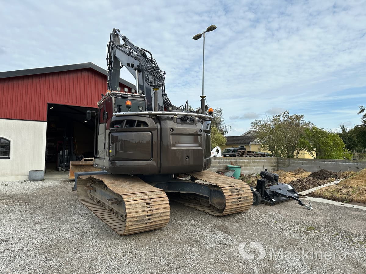 Grävmaskin Kobelco SK270SRNLC-5 - Pásové rýpadlo: obrázok 3 Grävmaskin Kobelco SK270SRNLC-5 - Pásové rýpadlo: obrázok 3