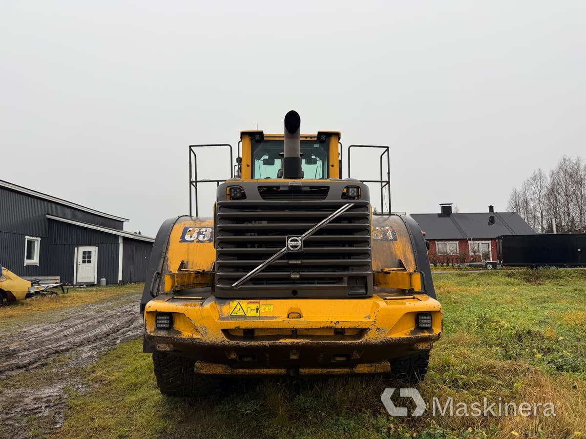 Hjullastare Volvo L220F & Lastarskopa - Kolesový nakladač: obrázok 4 Hjullastare Volvo L220F & Lastarskopa - Kolesový nakladač: obrázok 4