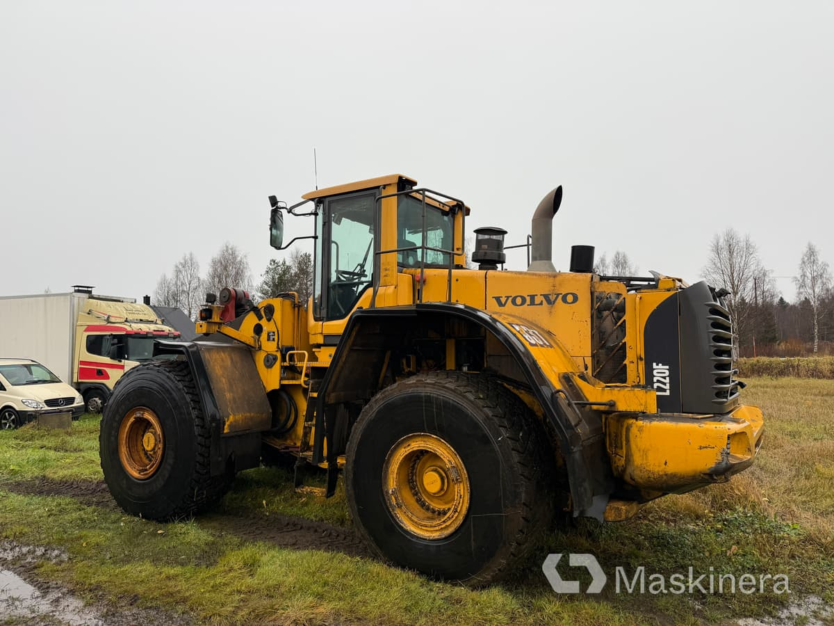 Hjullastare Volvo L220F & Lastarskopa - Kolesový nakladač: obrázok 3 Hjullastare Volvo L220F & Lastarskopa - Kolesový nakladač: obrázok 3