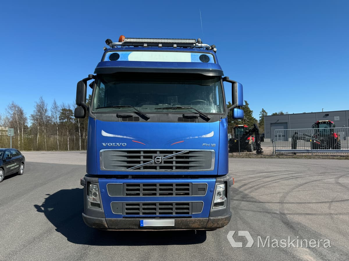 Lastväxlare Volvo FH16 tandemdrift - Hákový nosič kontajnerov, Auto s hydraulickou rukou: obrázok 2 Lastväxlare Volvo FH16 tandemdrift - Hákový nosič kontajnerov, Auto s hydraulickou rukou: obrázok 2
