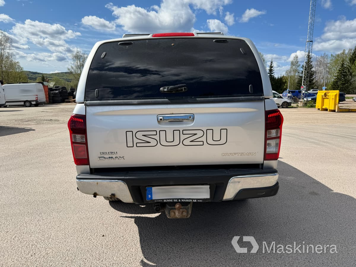 Pickup Isuzu D-max Craftsman 4X4 - Malá dodávka: obrázok 4 Pickup Isuzu D-max Craftsman 4X4 - Malá dodávka: obrázok 4