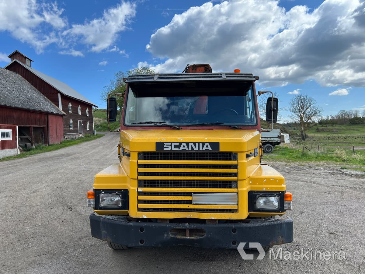 Scania T82HL4X2LS46KK Kran / tippbil Scania 82H - Sklápač, Auto s hydraulickou rukou: obrázok 2 Scania T82HL4X2LS46KK Kran / tippbil Scania 82H - Sklápač, Auto s hydraulickou rukou: obrázok 2