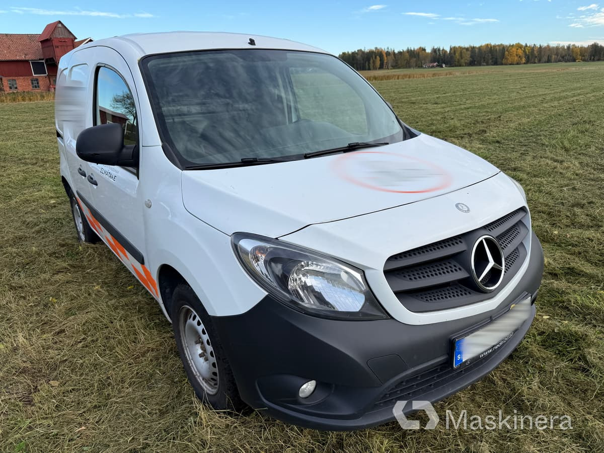 Skåpbil Mercedes Benz Citan - Furgon: obrázok 3 Skåpbil Mercedes Benz Citan - Furgon: obrázok 3