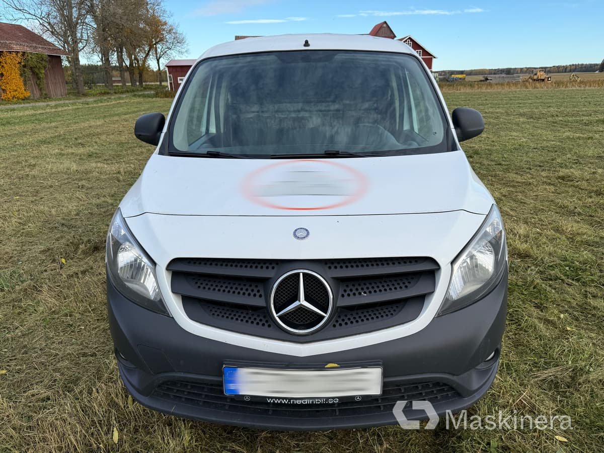 Skåpbil Mercedes Benz Citan - Furgon: obrázok 2 Skåpbil Mercedes Benz Citan - Furgon: obrázok 2