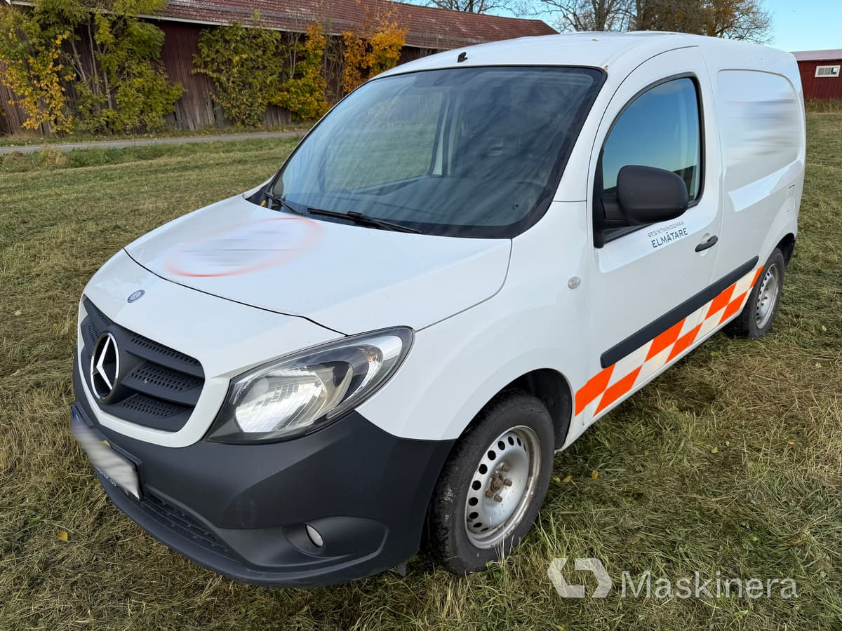 Skåpbil Mercedes Benz Citan - Furgon: obrázok 1 Skåpbil Mercedes Benz Citan - Furgon: obrázok 1