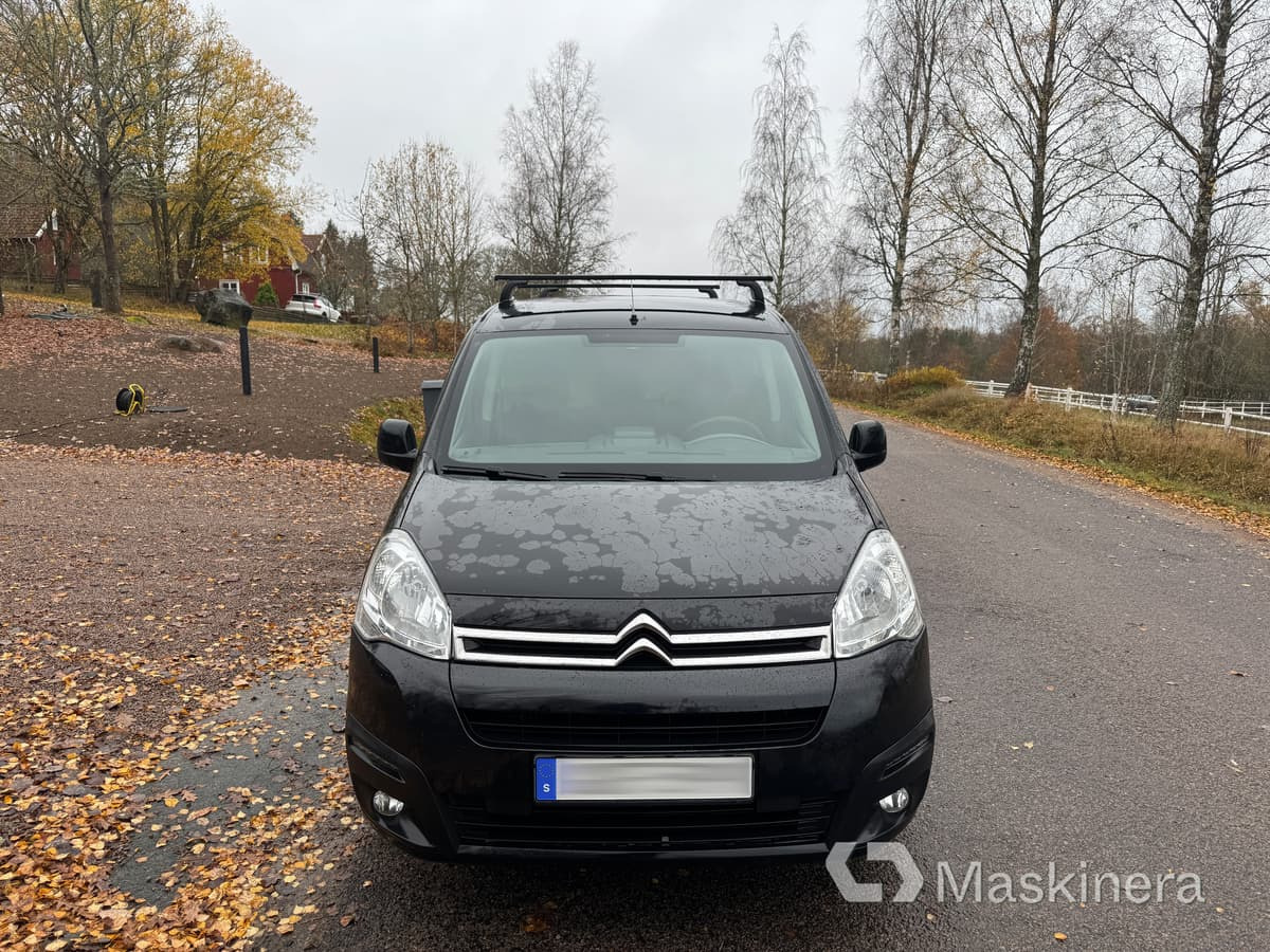 Skåpbil Citroen Berlingo - Malá dodávka: obrázok 2 Skåpbil Citroen Berlingo - Malá dodávka: obrázok 2