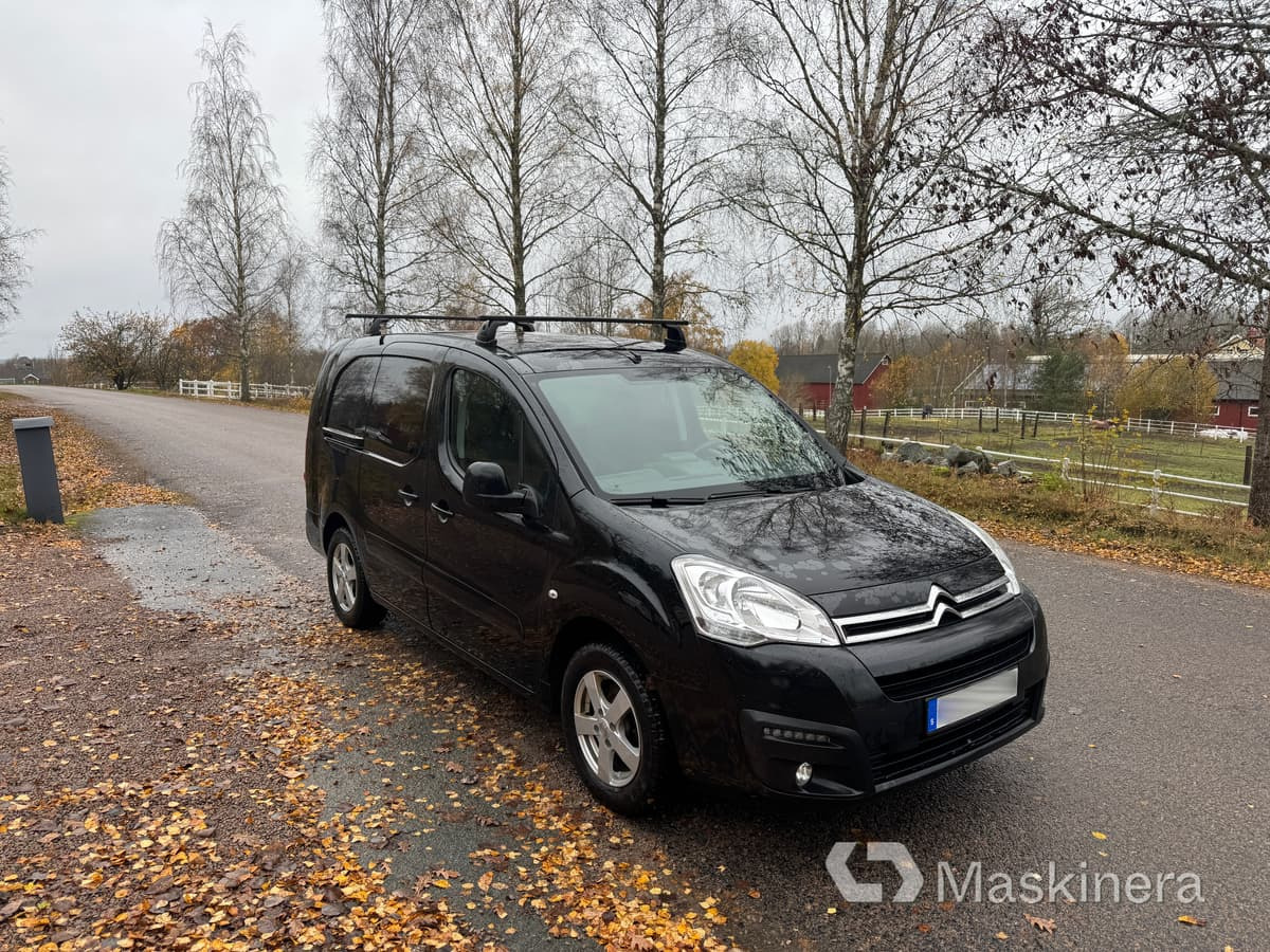 Skåpbil Citroen Berlingo - Malá dodávka: obrázok 3 Skåpbil Citroen Berlingo - Malá dodávka: obrázok 3