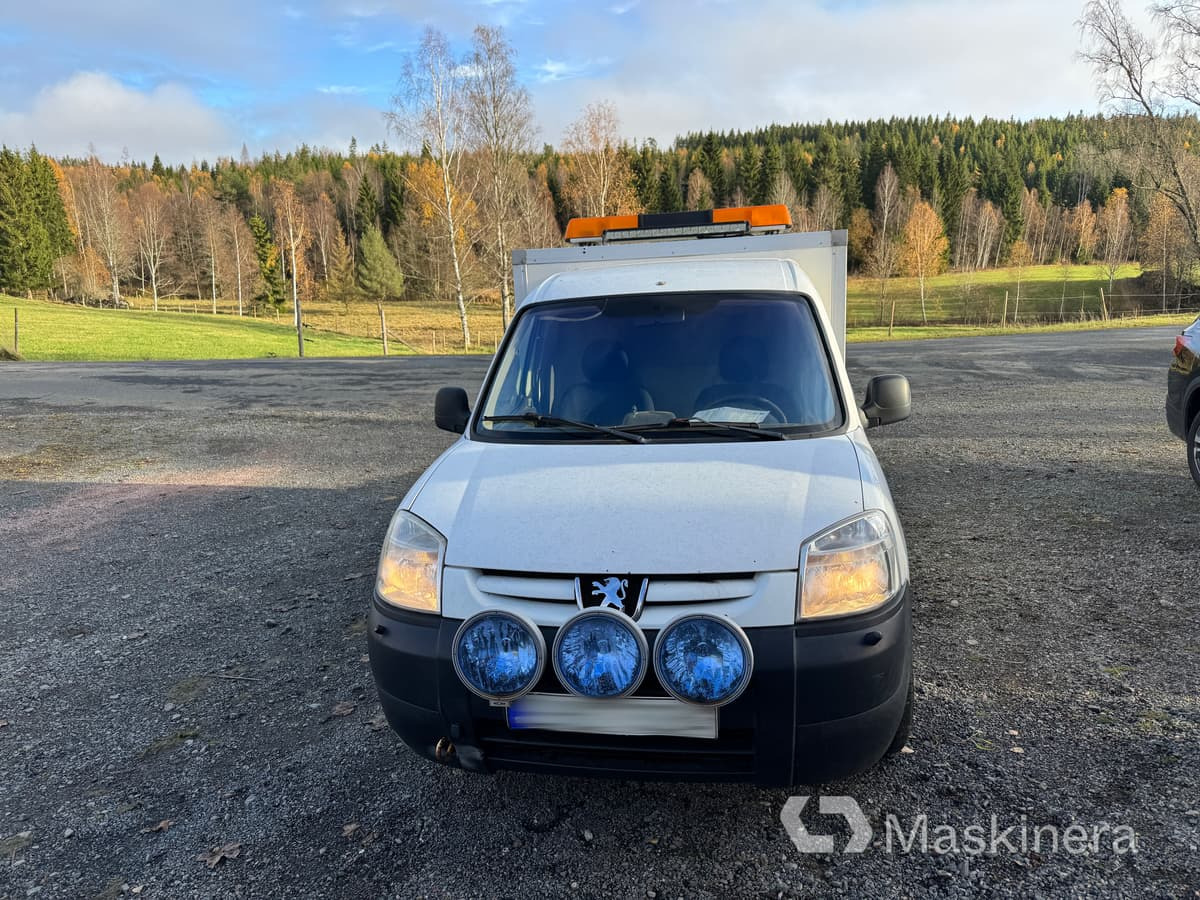 Skåpbil Peugeot Partner 1.6 HDI - Malá dodávka: obrázok 2 Skåpbil Peugeot Partner 1.6 HDI - Malá dodávka: obrázok 2