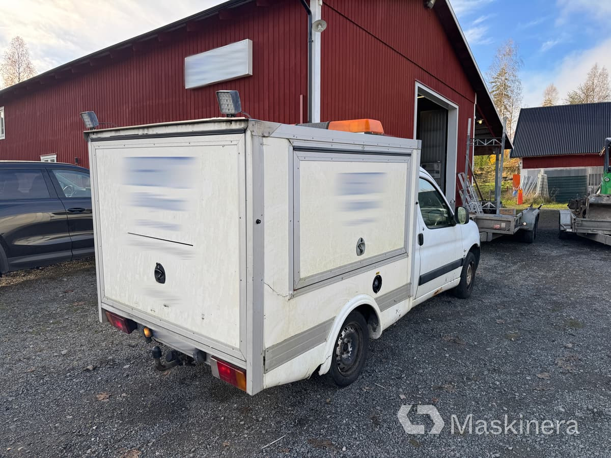 Skåpbil Peugeot Partner 1.6 HDI - Malá dodávka: obrázok 5 Skåpbil Peugeot Partner 1.6 HDI - Malá dodávka: obrázok 5