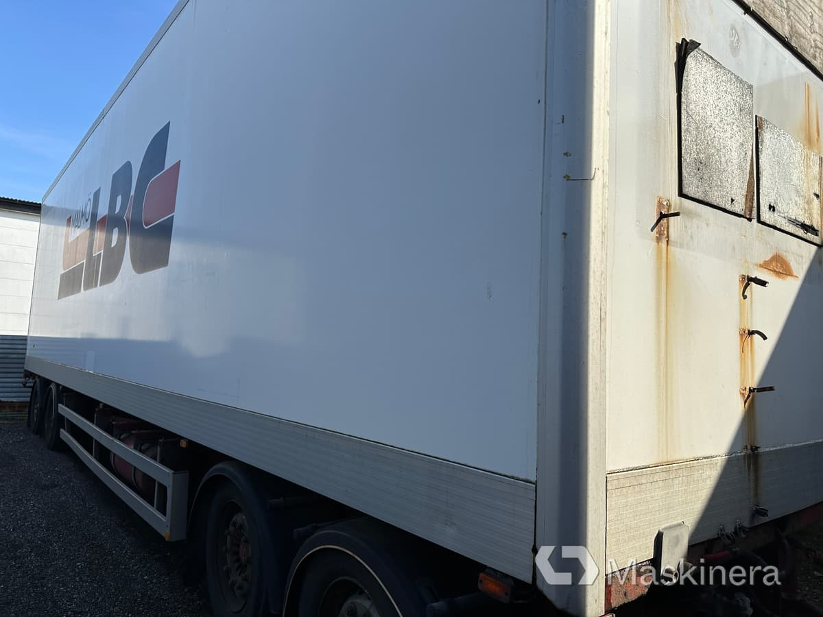 Skåpsläp Närko D4HB13N62 - Príves skriňové: obrázok 3 Skåpsläp Närko D4HB13N62 - Príves skriňové: obrázok 3