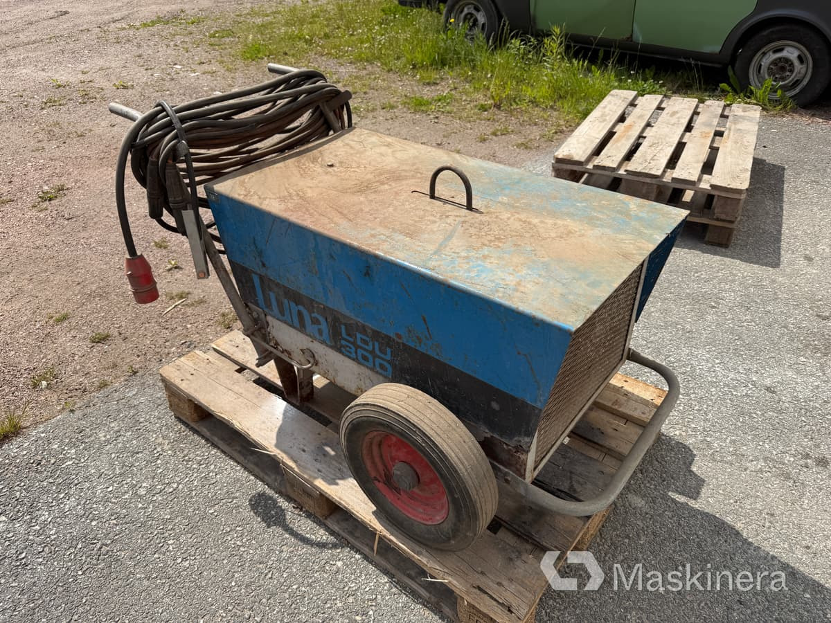 Svets Luna LDU 300 (rep.objekt) - Zváracia technika: obrázok 1 Svets Luna LDU 300 (rep.objekt) - Zváracia technika: obrázok 1