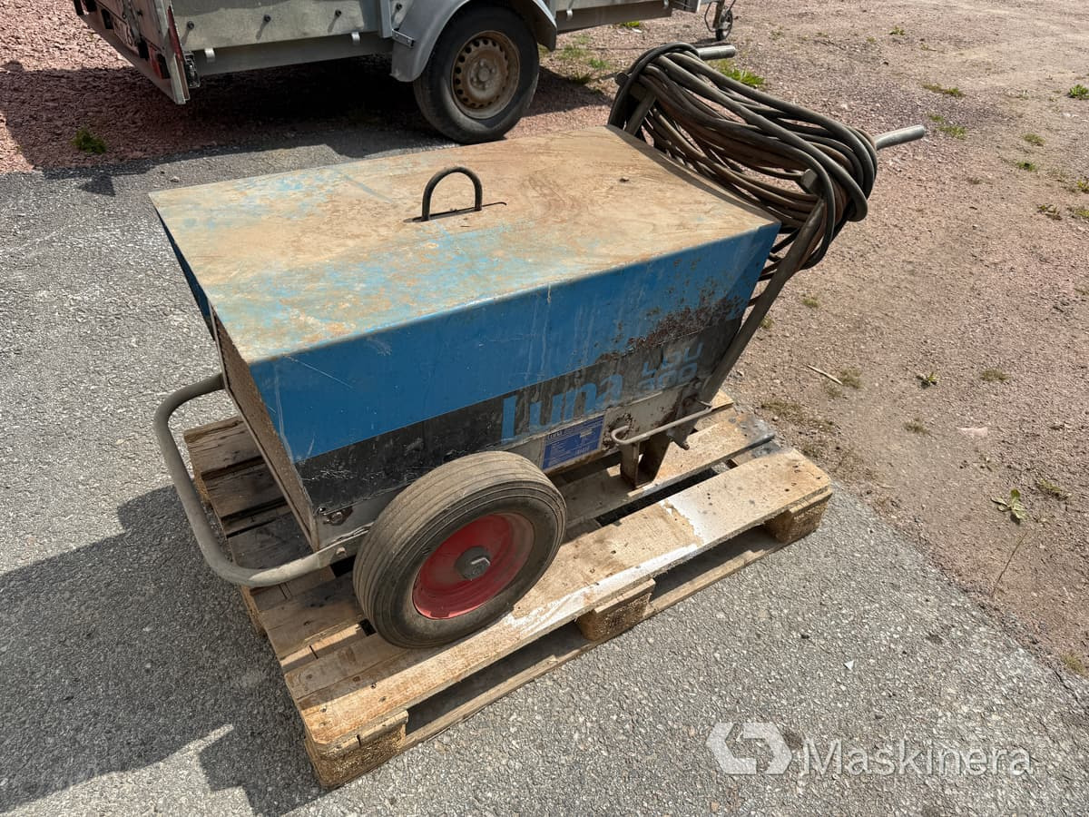 Svets Luna LDU 300 (rep.objekt) - Zváracia technika: obrázok 3 Svets Luna LDU 300 (rep.objekt) - Zváracia technika: obrázok 3